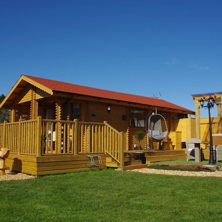 Balmoral Studio Lodge Ellesmere Εξωτερικό φωτογραφία