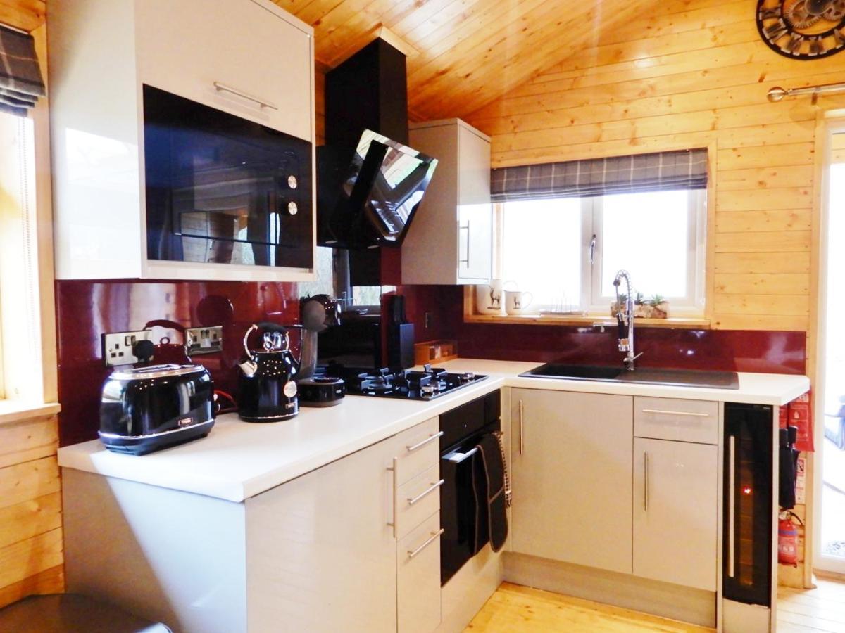 Balmoral Studio Lodge Ellesmere Εξωτερικό φωτογραφία