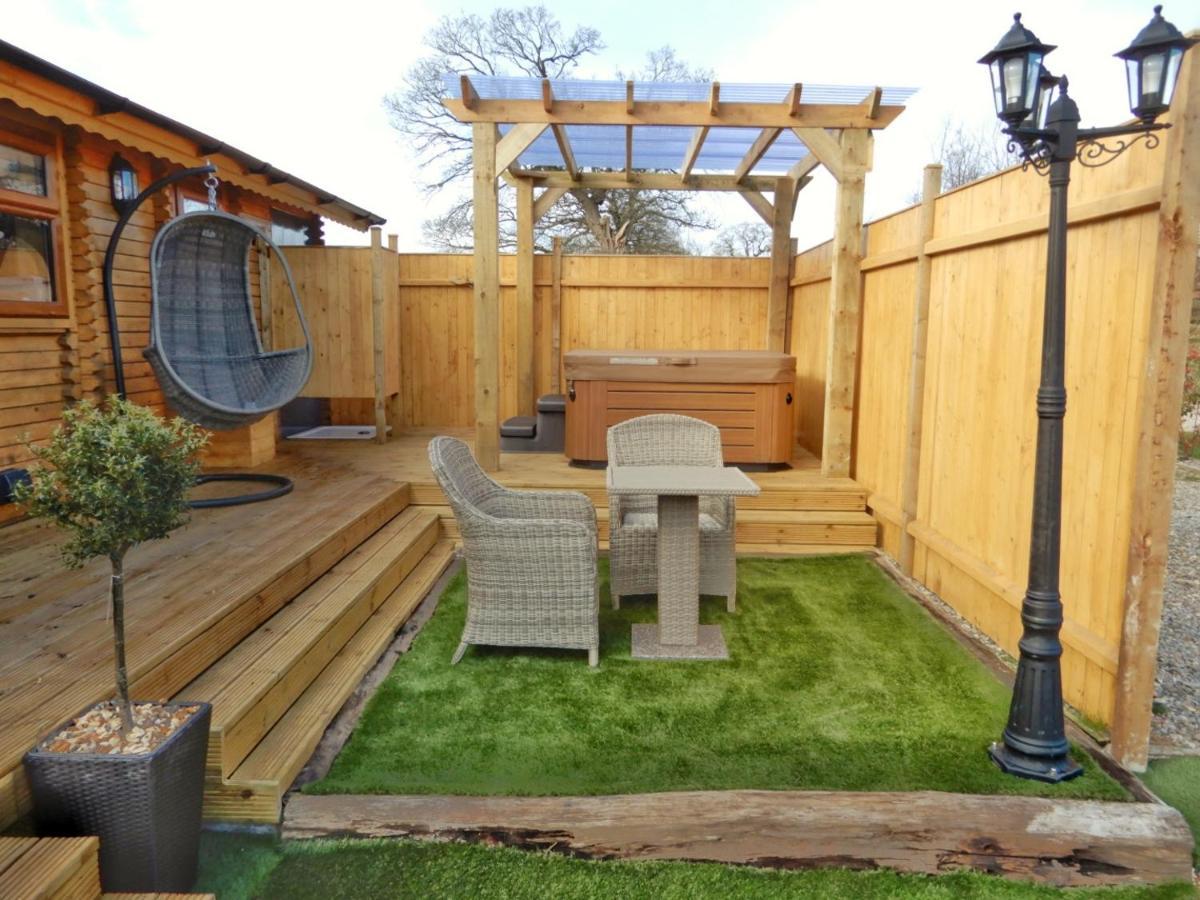 Balmoral Studio Lodge Ellesmere Εξωτερικό φωτογραφία