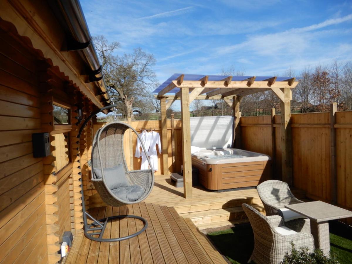 Balmoral Studio Lodge Ellesmere Εξωτερικό φωτογραφία