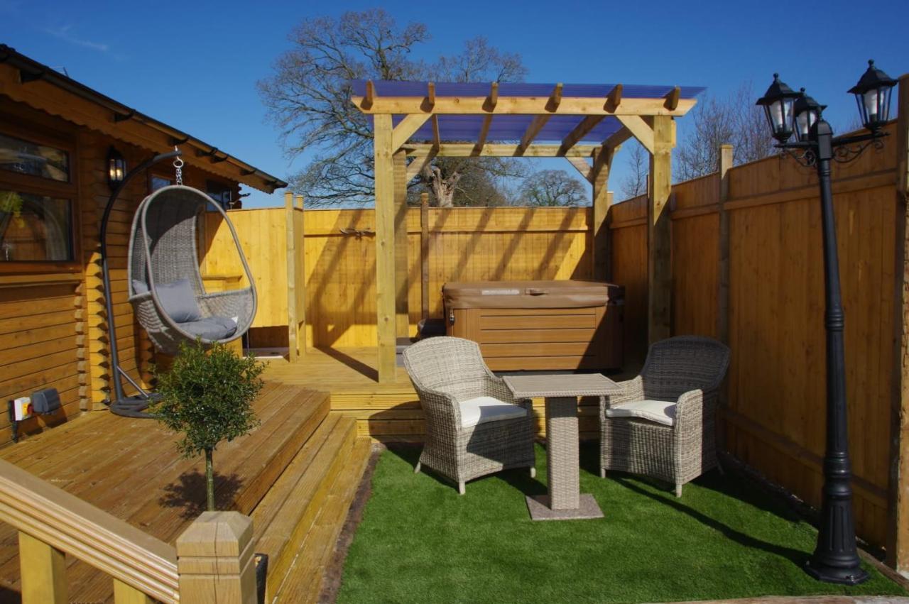 Balmoral Studio Lodge Ellesmere Εξωτερικό φωτογραφία