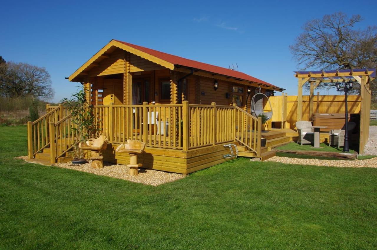 Balmoral Studio Lodge Ellesmere Εξωτερικό φωτογραφία